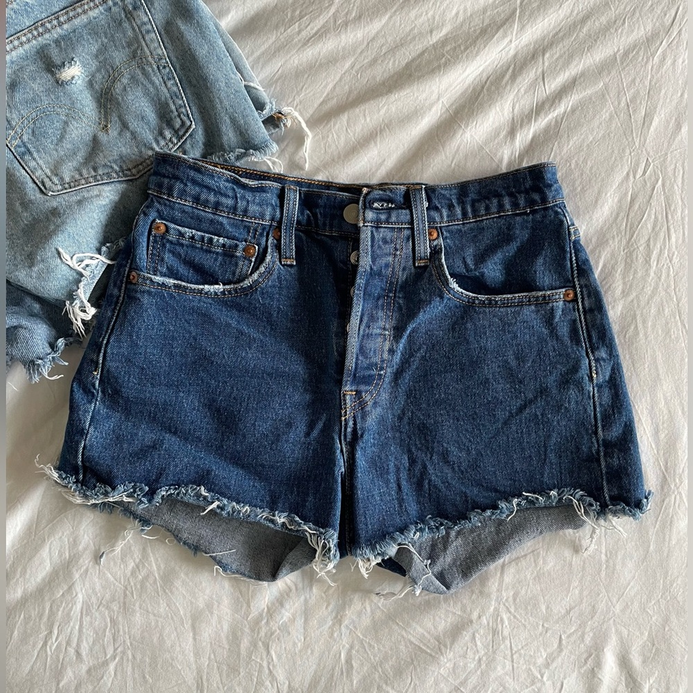 Levi’s 501® Original Fit High Rise Women’s Shorts Dark Wash US26